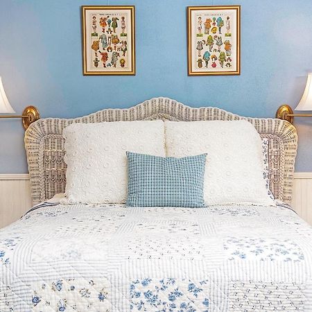 Allison House Inn Куинси Екстериор снимка