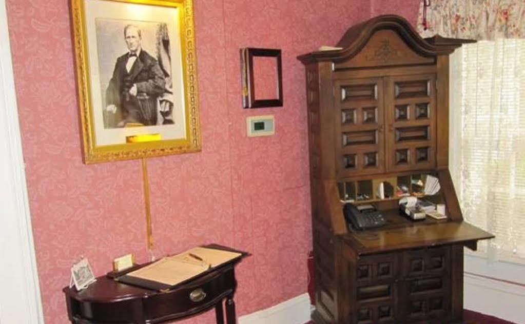 Allison House Inn Куинси Екстериор снимка