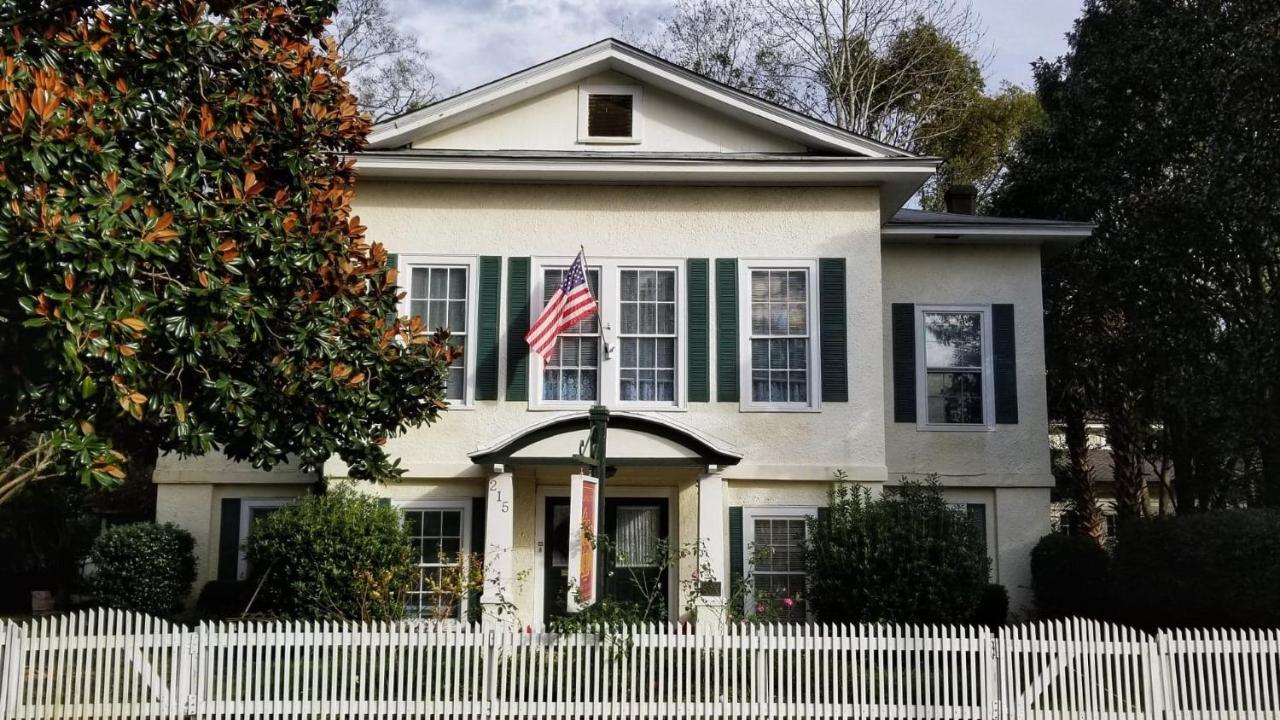 Allison House Inn Куинси Екстериор снимка